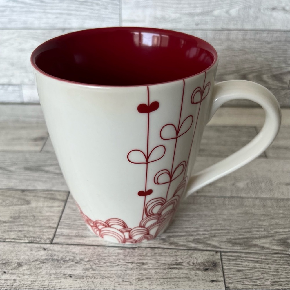Starbucks 2009 Mug Cup Red hearts‎ Bone China  retired Love NOS!  rare!